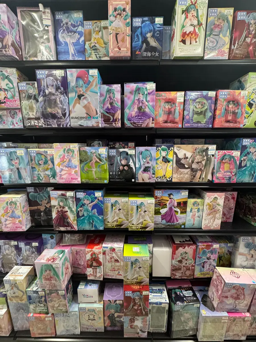Hatsune Miku figure shelf