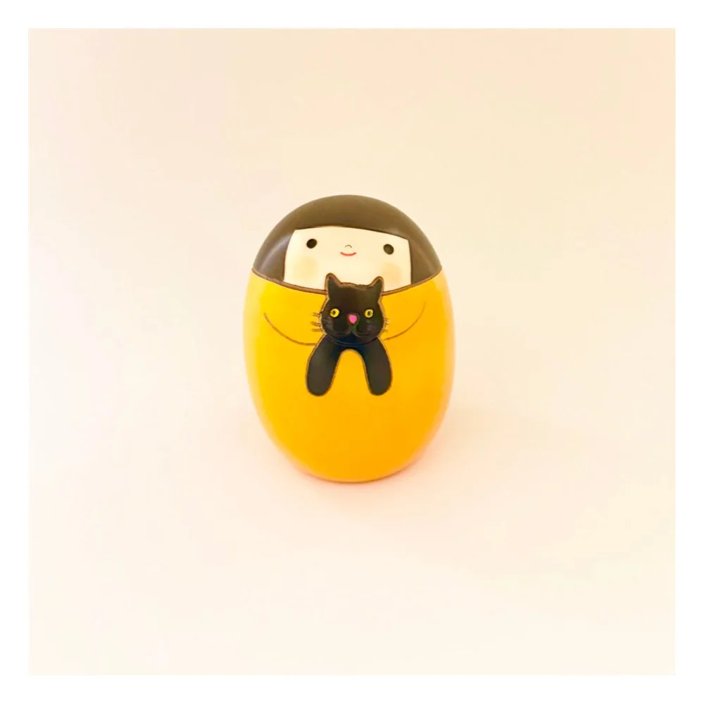 Usaburo Kokeshi – Cat Kokeshi (Kuro / Sally), Egg-shaped