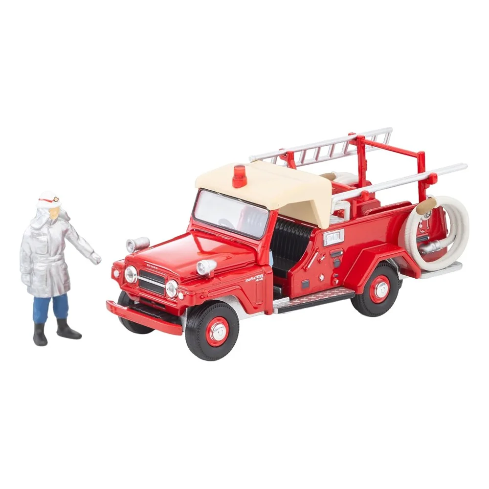 Tomica Limited Vintage Nissan Patrol Pump Fire Engine with Figure